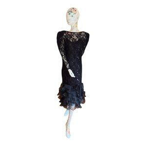 Vintage Pat Richards Chic Black Lace Ruffle Dress
